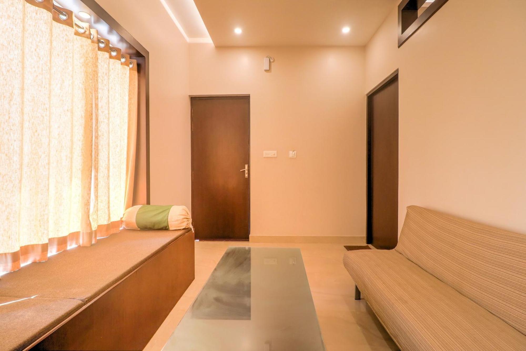 Townhouse Amaraa Farms Near Lulu Hypermarket Lucknow Dış mekan fotoğraf